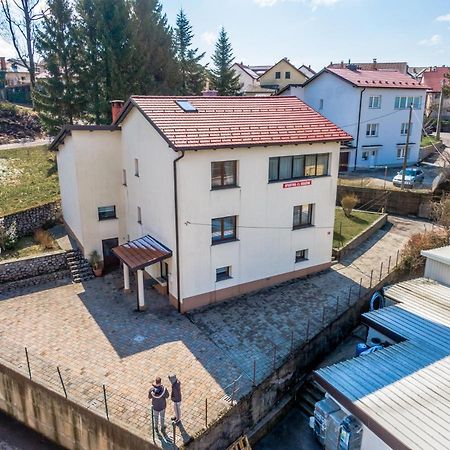 Apartments Krasna Постойна Екстер'єр фото